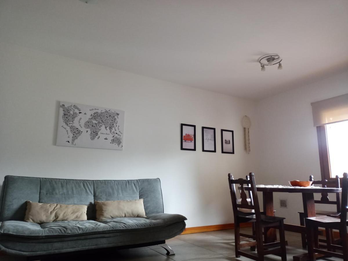 Comodo Departamento Centrico En San Martín de los Andes מראה חיצוני תמונה